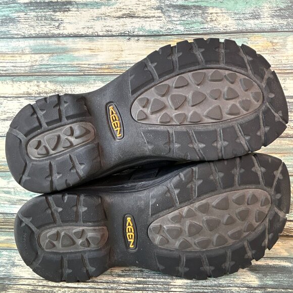 Keen Slip On Shoes Womens Size 10.5W Black Leather Casual Loafers Sneakers - Picture 6 of 10